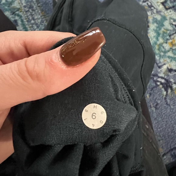 Lululemon Leggings High Rise Mesh Accent - Picture 5 of 7